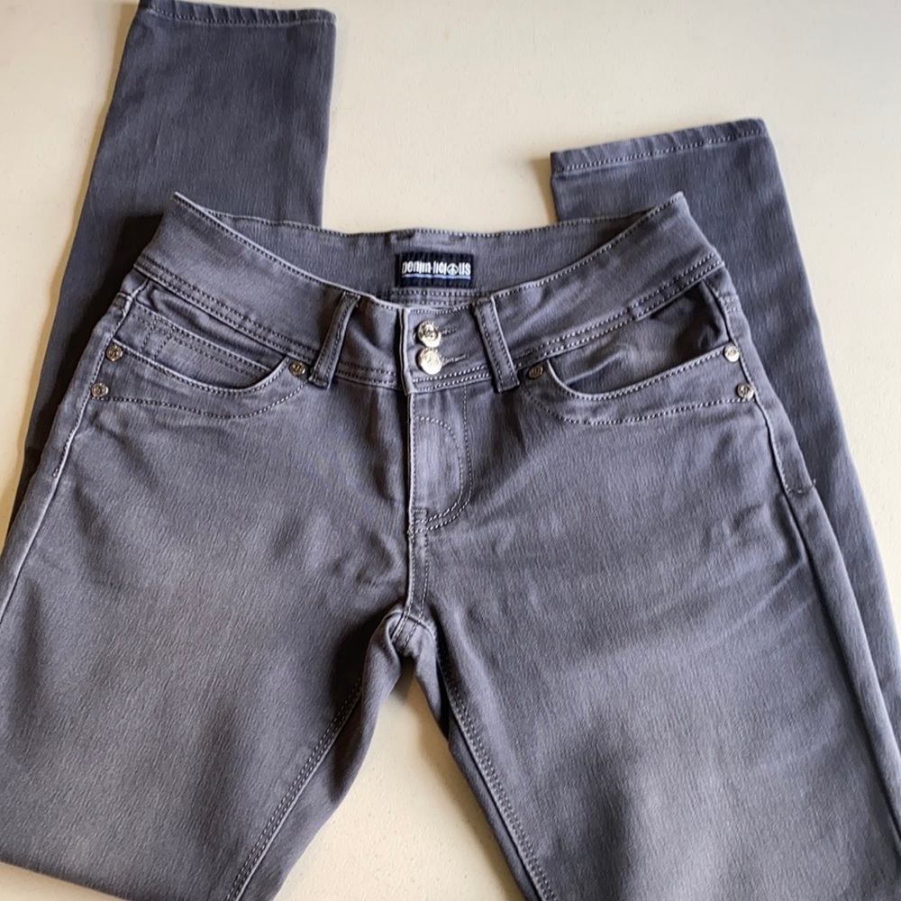 Denimlicious Grey jeans sz 7